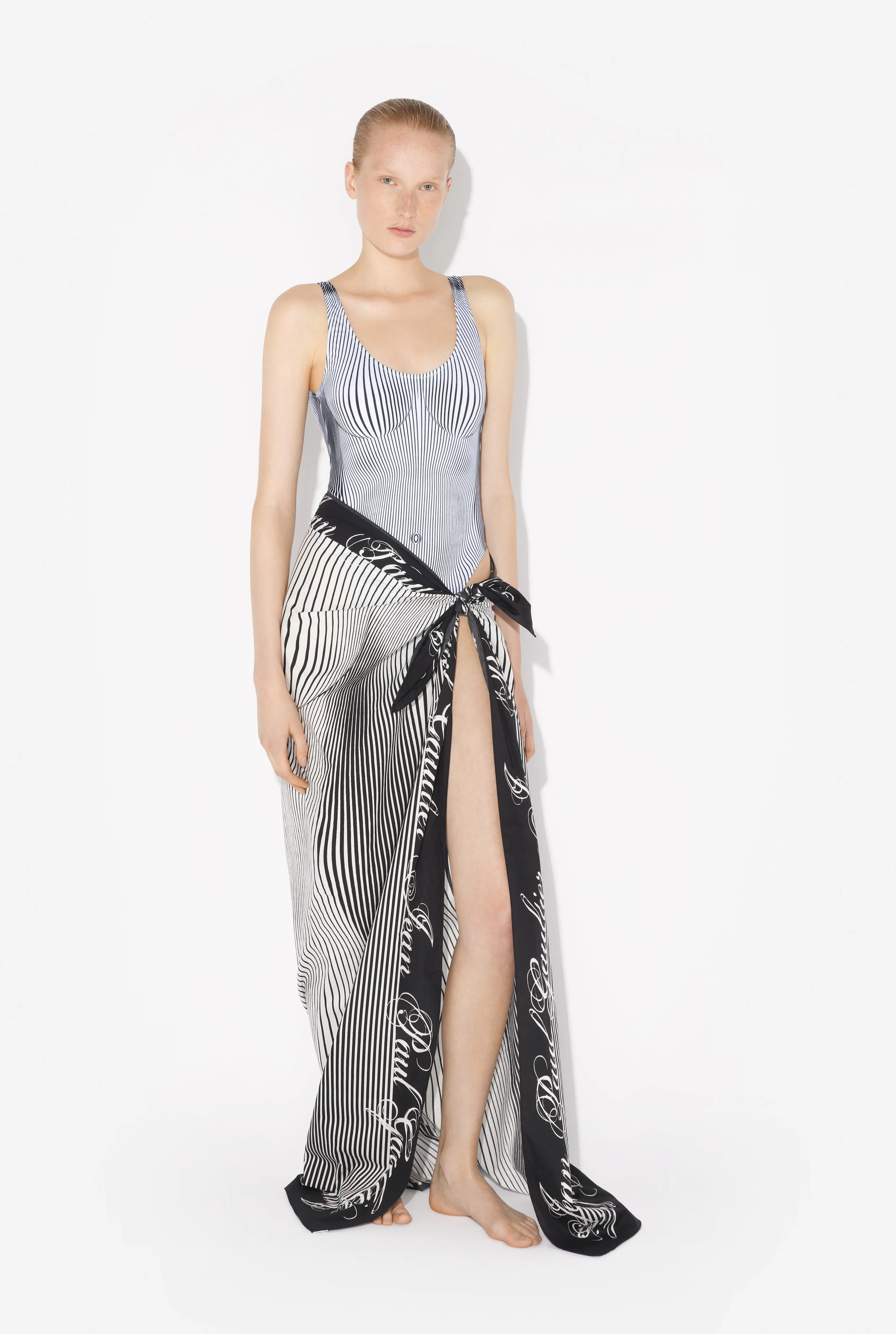 Jean Paul The Pinstripes Body Morphing Sarong White/Black Best Sale